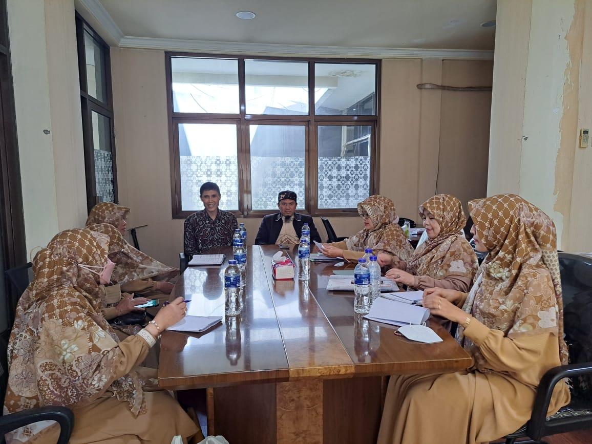 Audiensi Bidang Tarbiyah PP Persistri ke PP Persis "Menjalin Sinergitas Program"