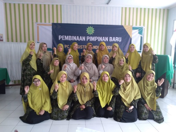 Logo PEMBINAAN PIMPINAN BARU ( PPB ) PC PERSISTRI BANDUNG KIDUL