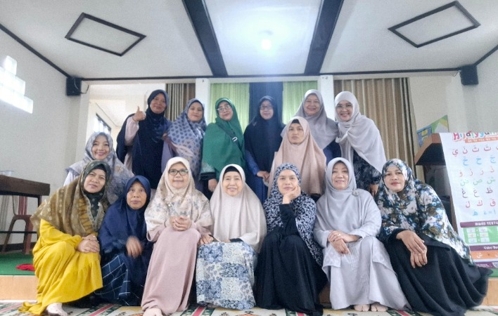 Logo Pelatihan Public Speaking untuk Ibu