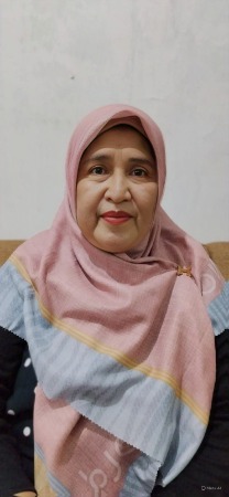 Profil Picture Henni Yuhaeni